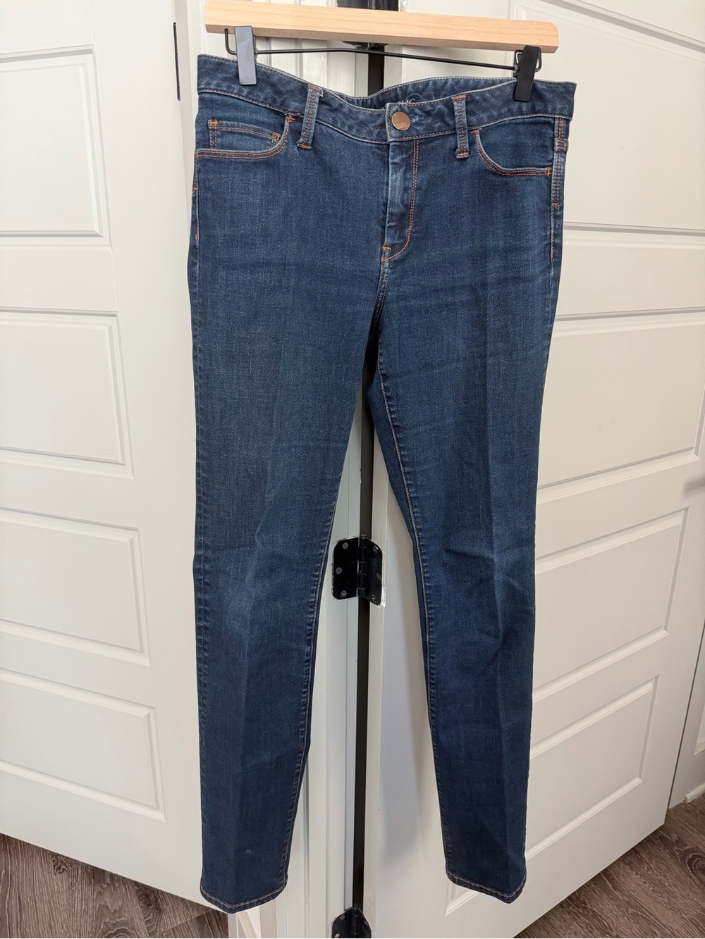 Banana Republic Dark Wash Skinny Jean